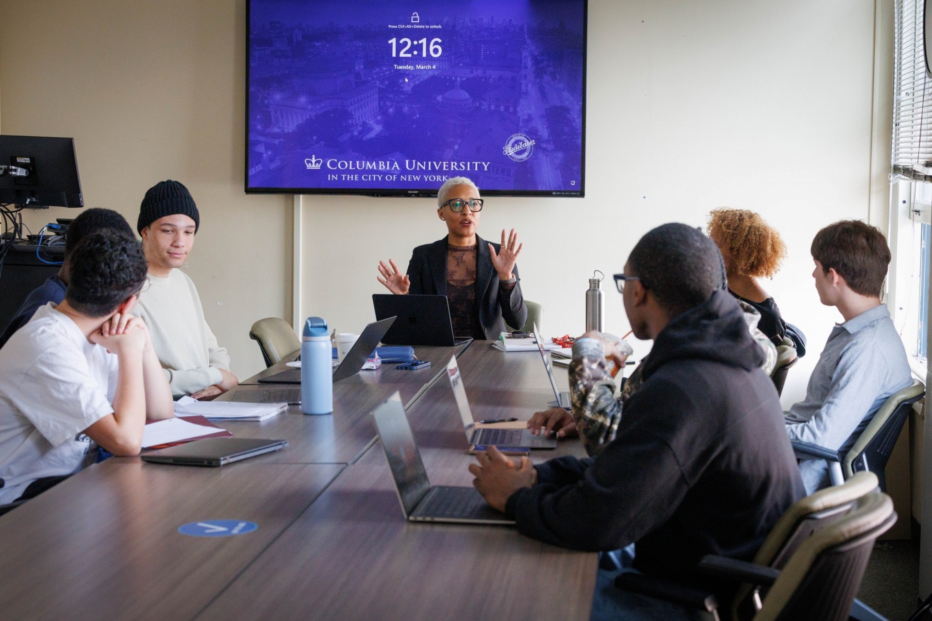 Photo of a meeting.