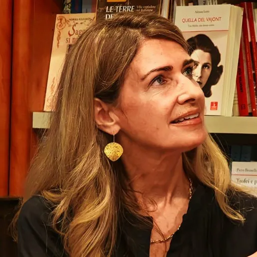 Photo of Elizabeth Leake, Professor of Italian